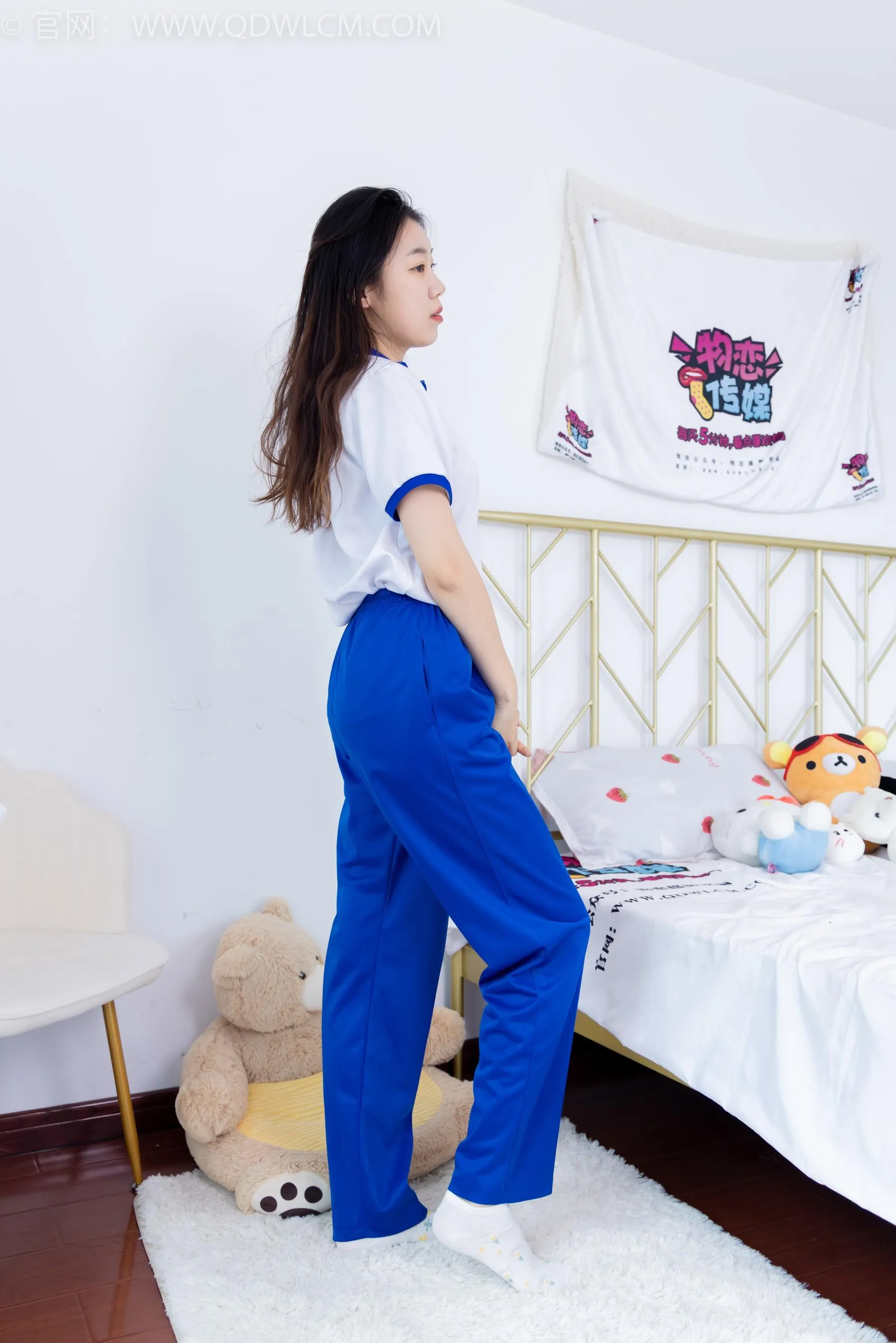 物恋传媒 NO.1585 芒果-新人驾到 [157P]插图1